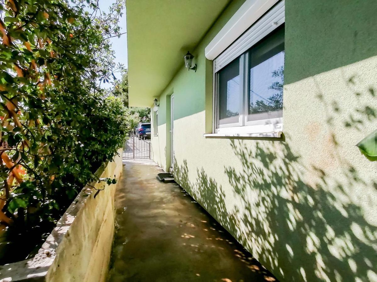 Apartments Siesta Tivat Luaran gambar