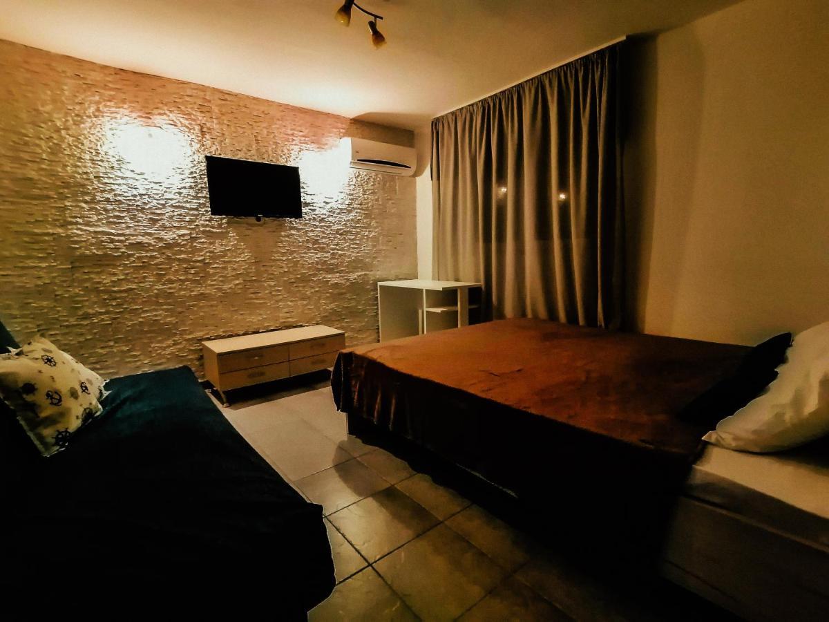Apartments Siesta Tivat Luaran gambar