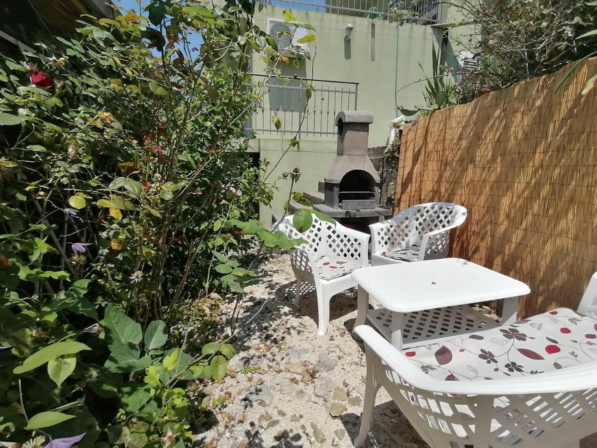 Apartments Siesta Tivat Luaran gambar
