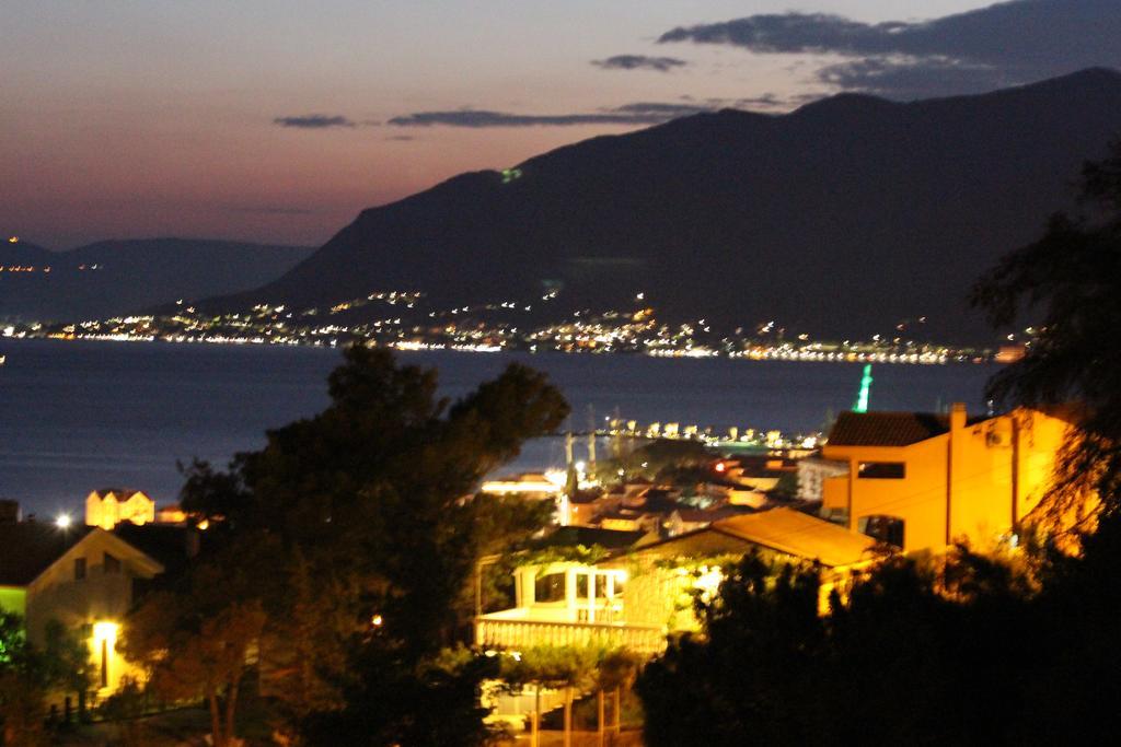 Apartments Siesta Tivat Luaran gambar